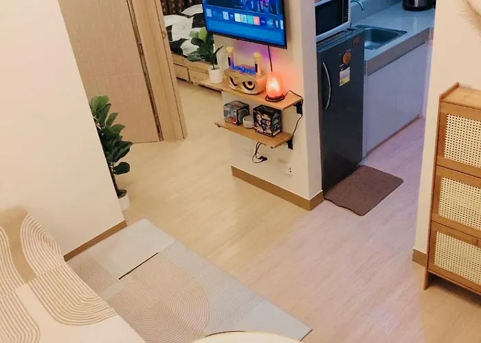 2 Bedroom Trees Residences Netflix Games Karaoke Apartment *