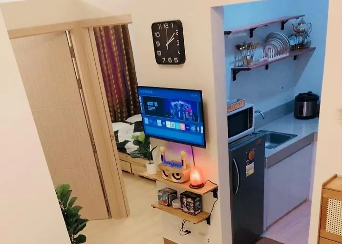 Apartment 2 Bedroom Trees Residences Netflix Games Karaoke