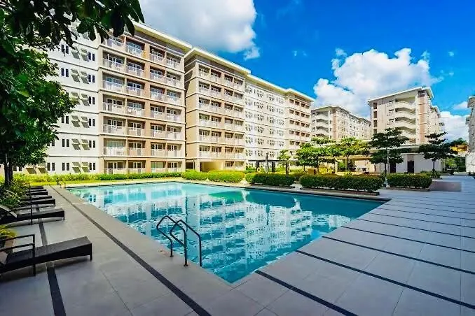 Apartment 2 Bedroom Trees Residences Netflix Games Karaoke *