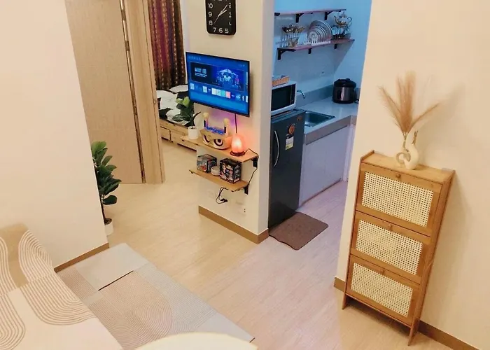 2 Bedroom Trees Residences Netflix Games Karaoke