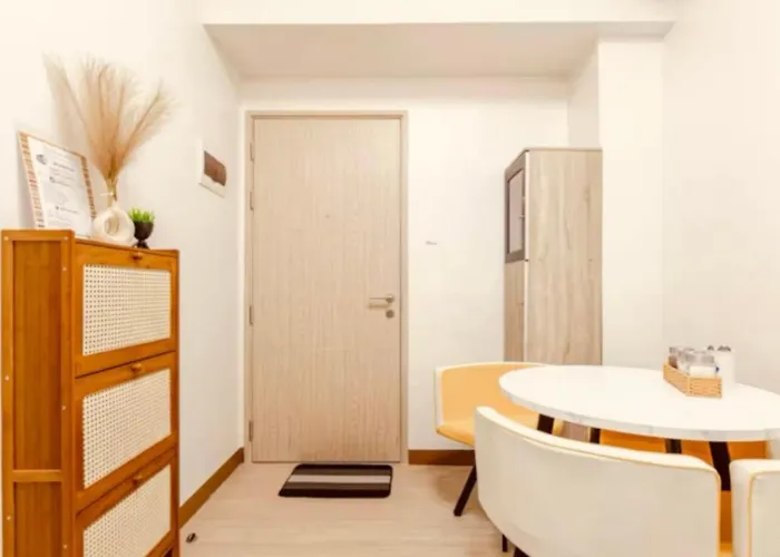 2 Bedroom Trees Residences Netflix Games Karaoke